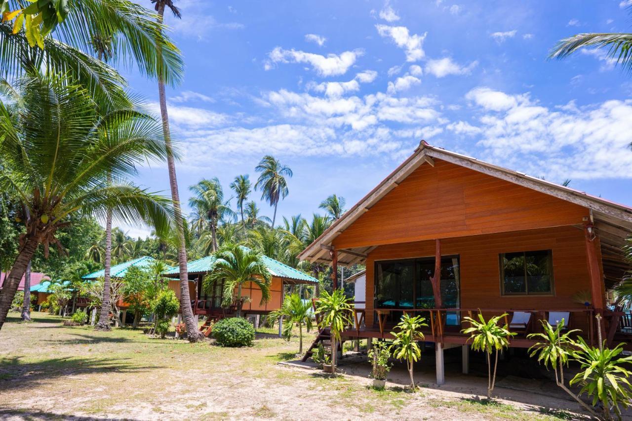 Libong Beach Resort Экстерьер фото
