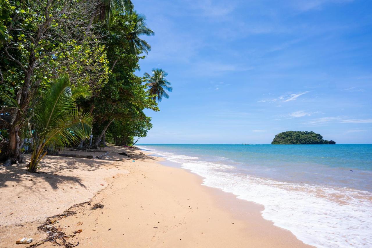 Libong Beach Resort Экстерьер фото