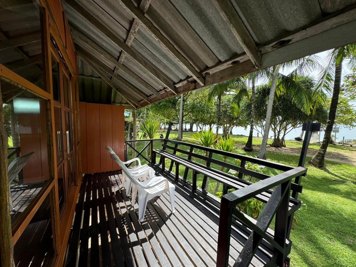 Libong Beach Resort Экстерьер фото