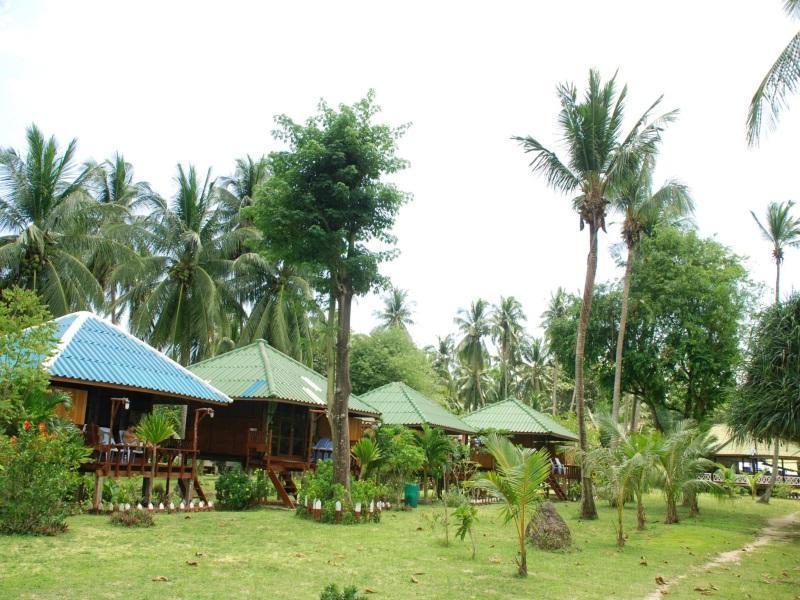 Libong Beach Resort Экстерьер фото