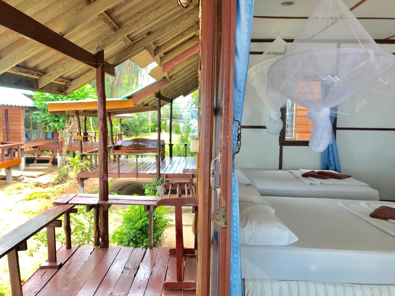 Libong Beach Resort Экстерьер фото